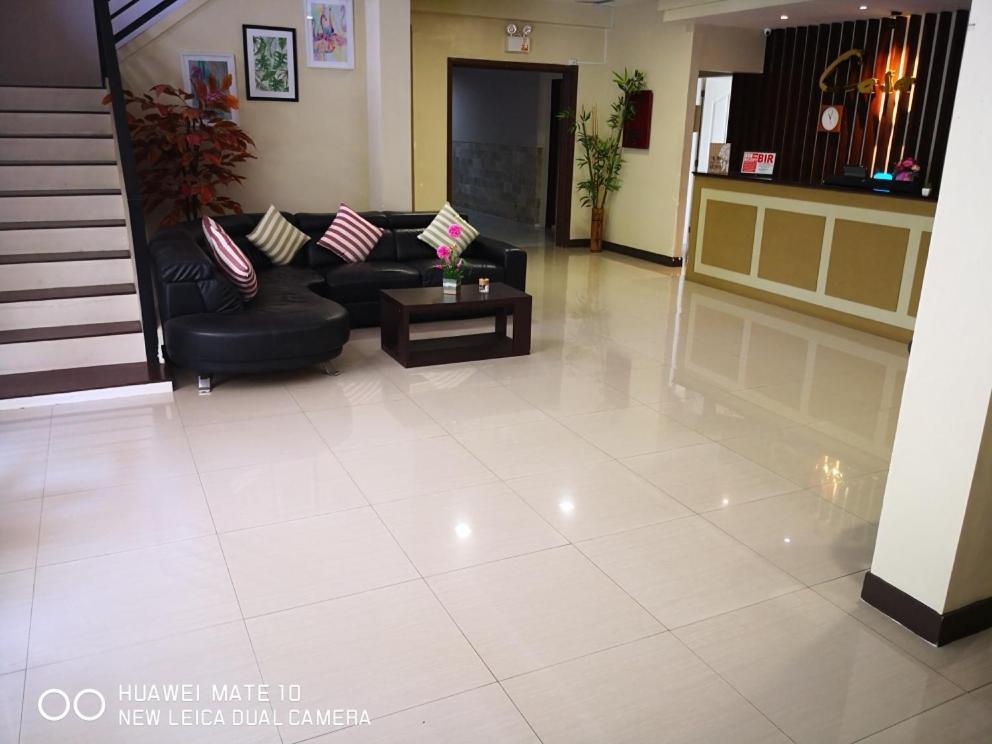 Casa Saudade Condotels And Transient Rooms Olongapo Exterior foto