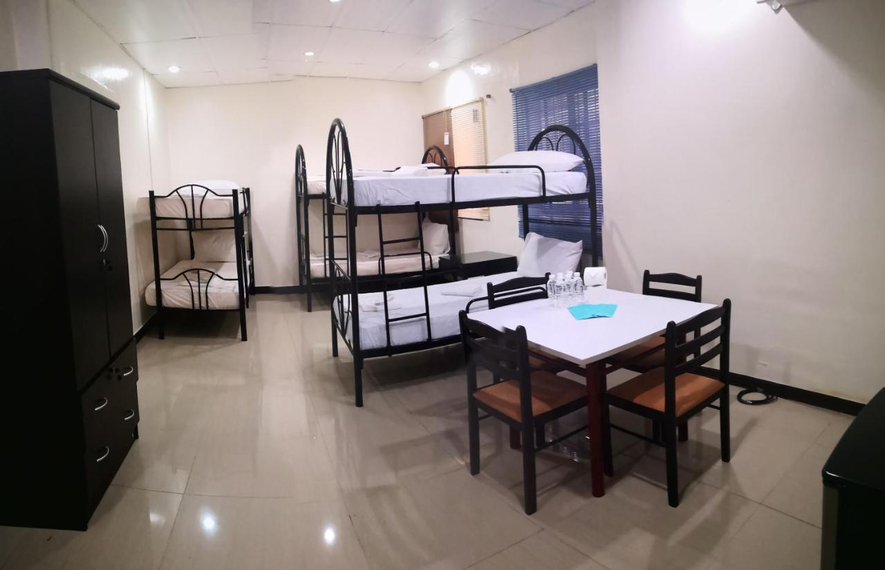 Casa Saudade Condotels And Transient Rooms Olongapo Exterior foto