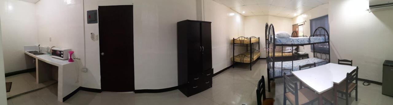 Casa Saudade Condotels And Transient Rooms Olongapo Exterior foto